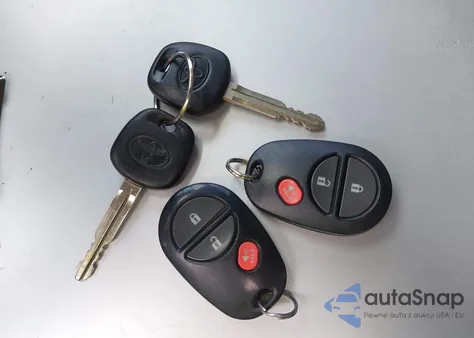 2016 Toyota Tundra Sr5 5.7L V8 z USA, uszkodzony, nr VIN 5TFDW5F13GX499195